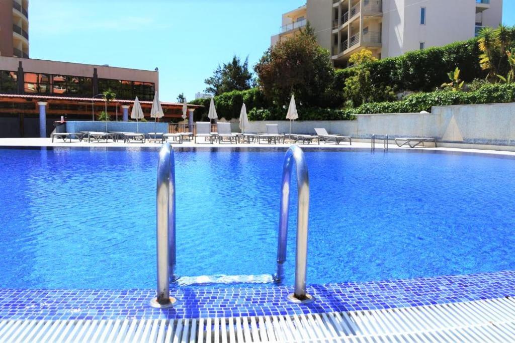 Oasis Beach Apartment Portimao Exterior photo